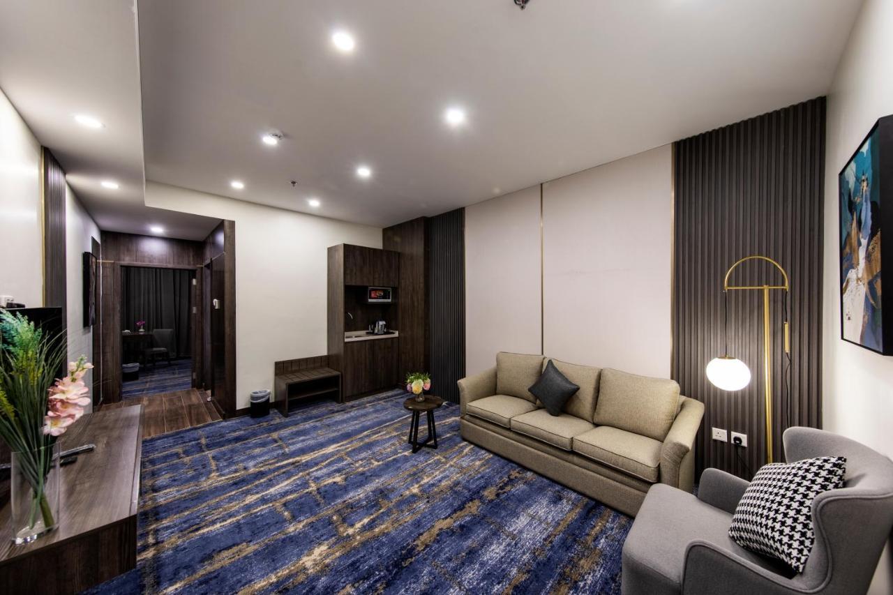 Lily Hotel Suite Hofuf エクステリア 写真
