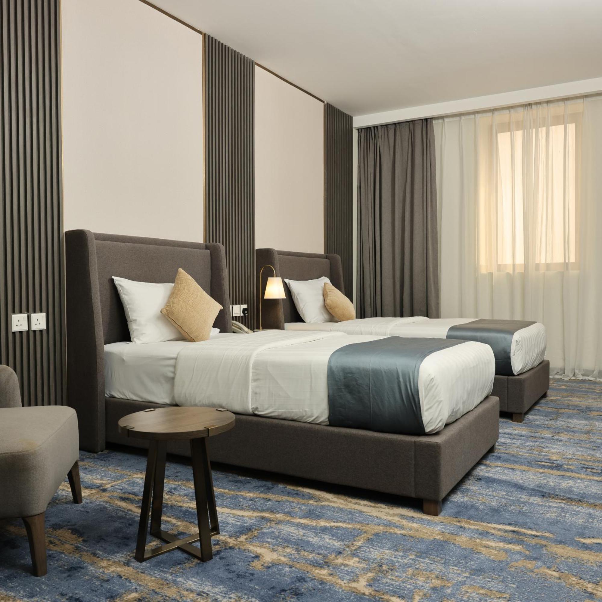 Lily Hotel Suite Hofuf エクステリア 写真